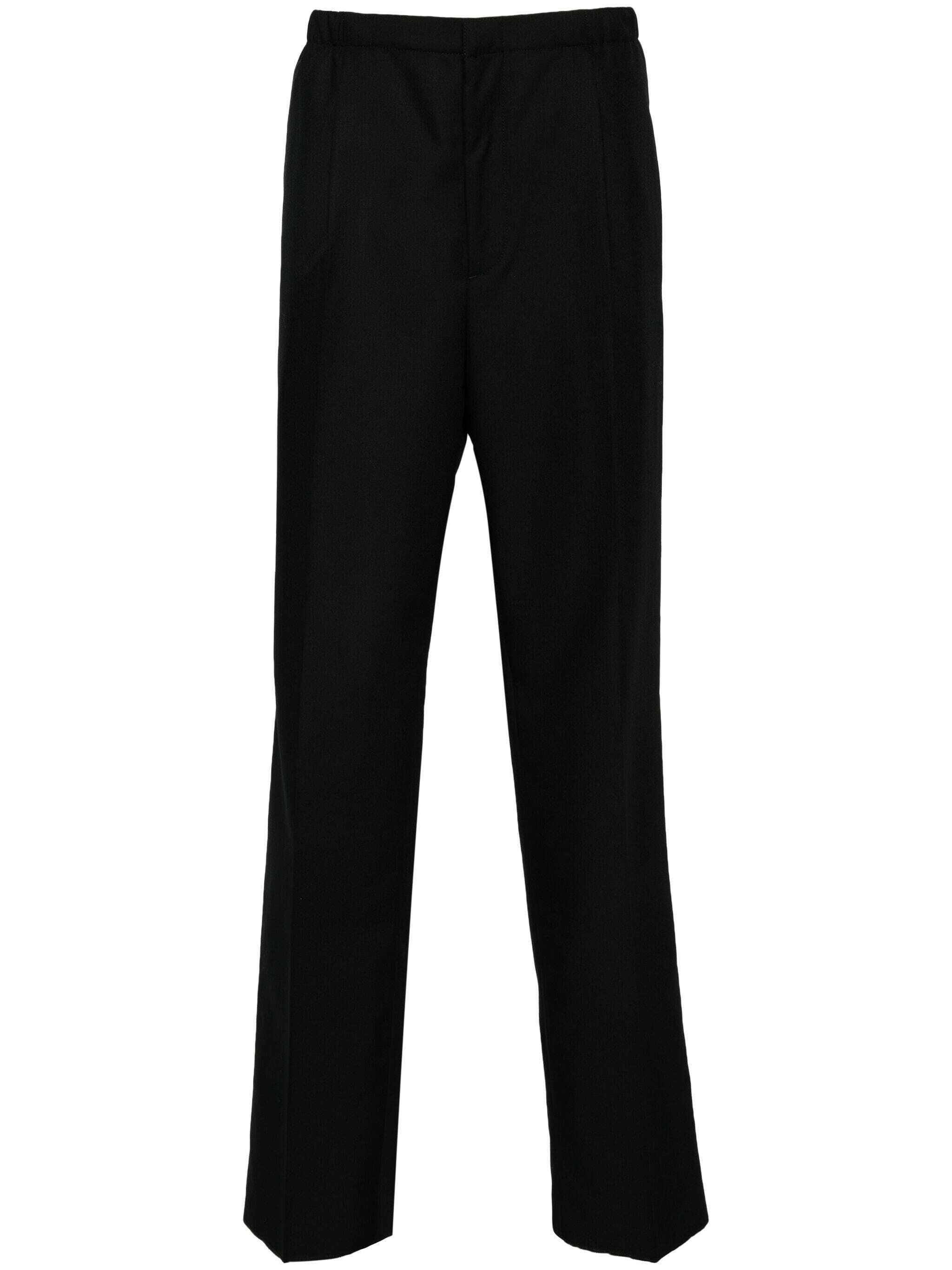 Trousers with pleat-detailing