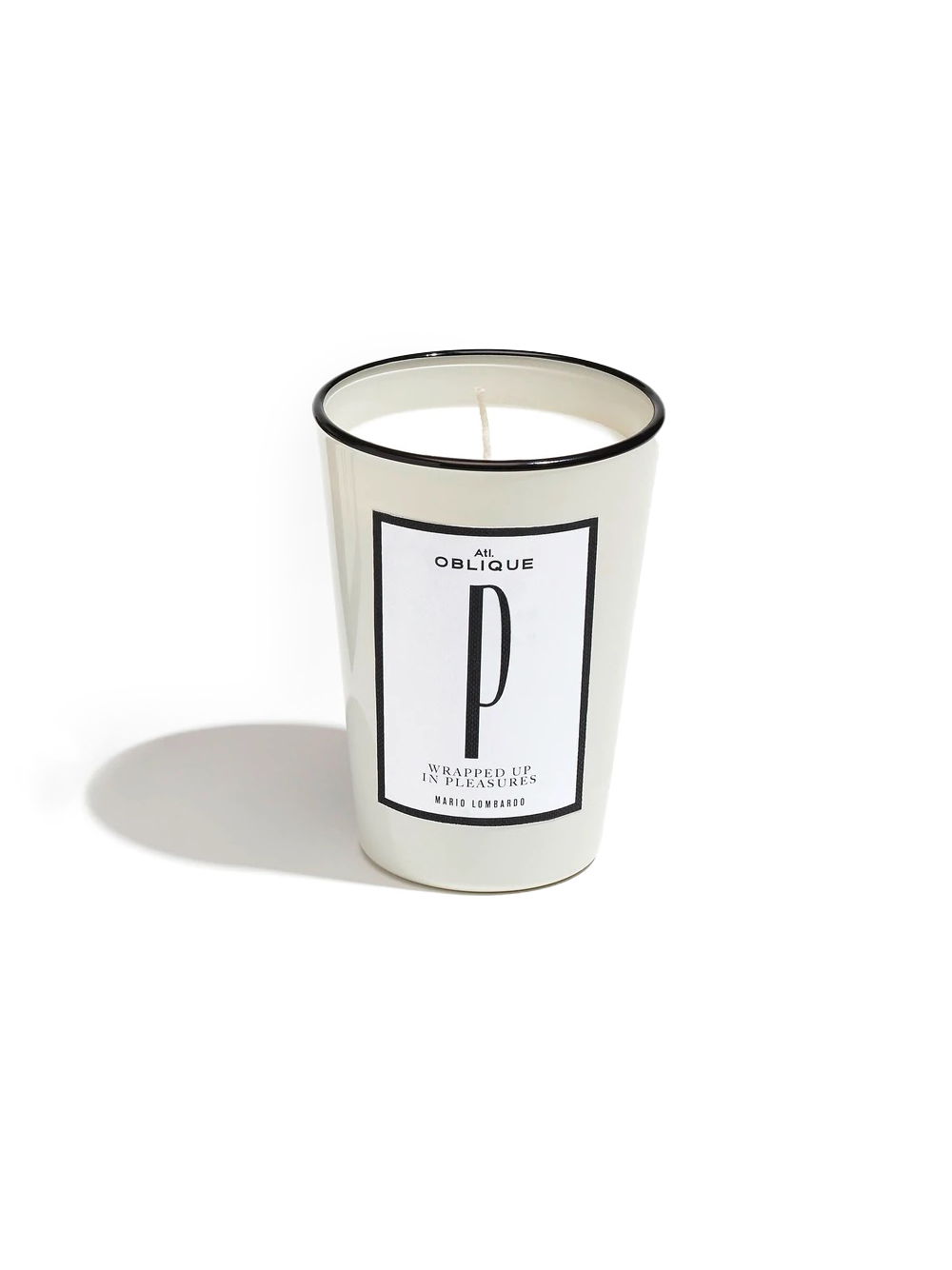 scented candle - Wrapped Up In Pleasures